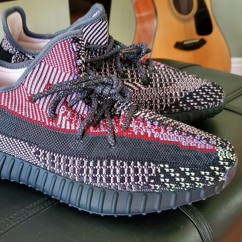 Adidas Yeezy 350 V2 Yecheil